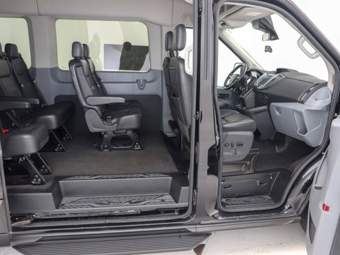 Used 2019 Ford Transit 150 XLT image 12