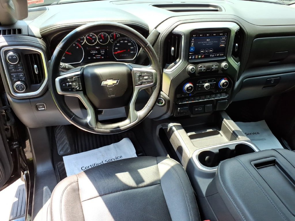 Used 2021 Chevrolet Silverado 1500 LTZ w/ Z71 Off-Road Package AWD/4WD image 17