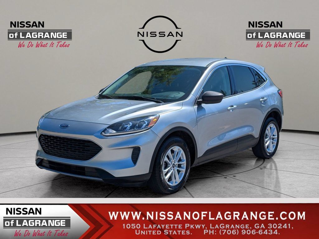 Used 2022 Ford Escape SE FWD image 1