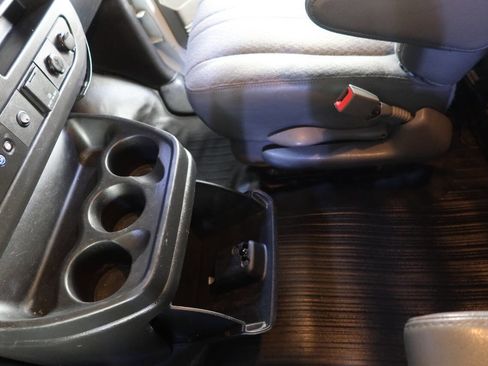 Used 2020 Chevrolet Express 2500 Extended w/ Communications Package image 28