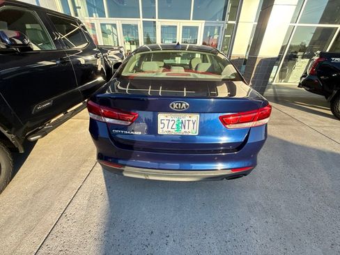 Used 2018 Kia Optima LX FWD image 10