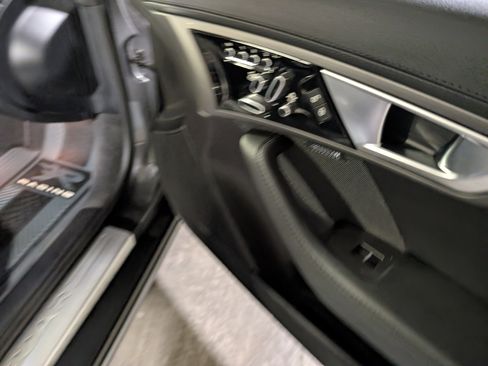 Used 2016 Jaguar F-TYPE Convertible image 31