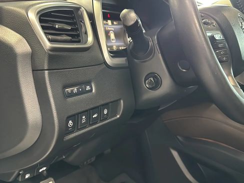 Used 2021 Nissan Murano Platinum w/ Cargo Package FWD image 24