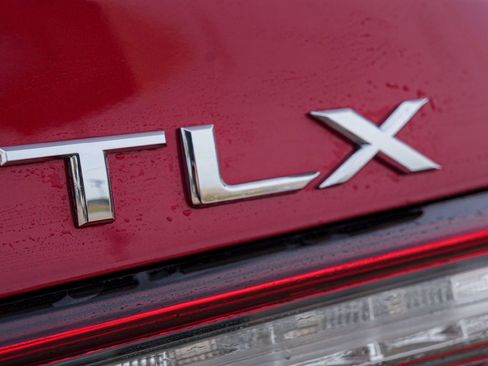 Used 2023 Acura TLX w/ Technology Package FWD image 7