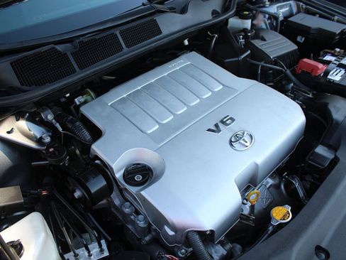 Used 2009 Toyota Venza image 35