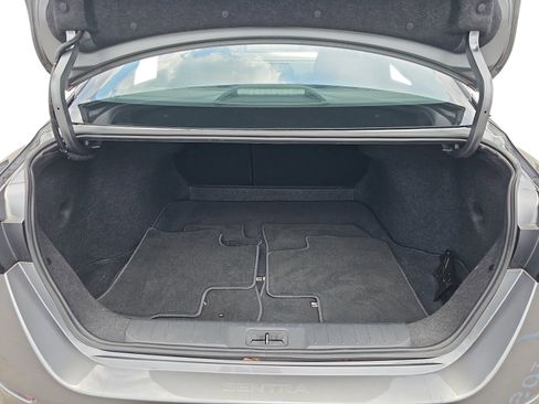 Used 2024 Nissan Sentra S FWD image 26