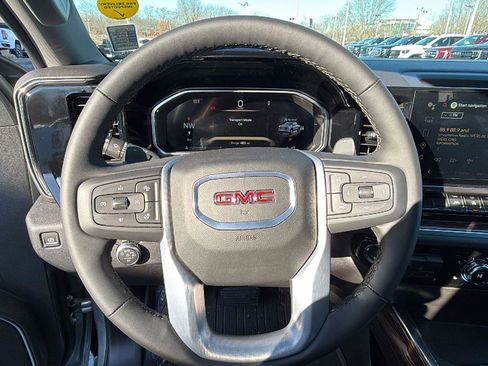 New 2026 GMC Sierra 1500 Elevation image 16