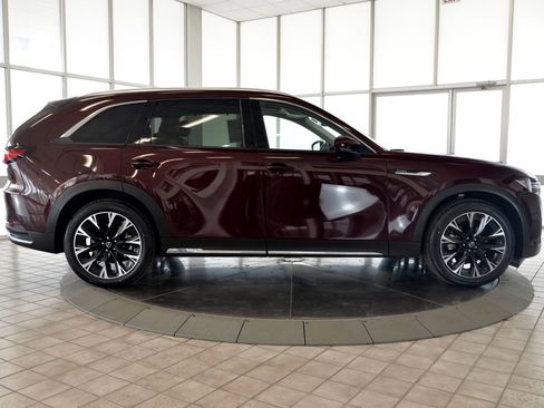 Certified 2024 MAZDA CX-90 Plug-In Hybrid w/ Premium Pkg AWD/4WD image 9