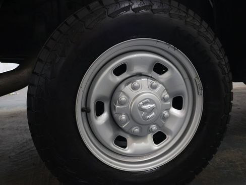 Used 2024 RAM 2500 Tradesman AWD/4WD image 32