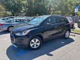 Used 2020 Chevrolet Trax LT w/ Sun & Sound Package image 5