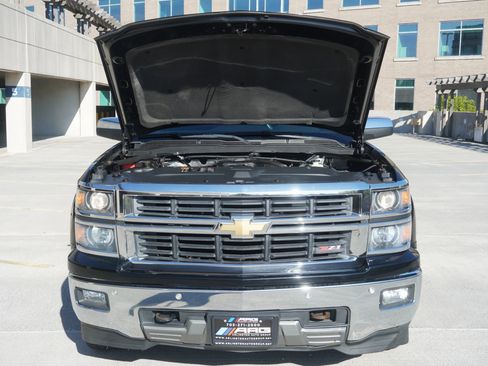 Used 2014 Chevrolet Silverado 1500 LTZ Z71 w/ LTZ Plus Package AWD/4WD image 38