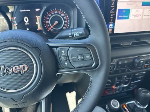 New 2026 Jeep Gladiator Rubicon AWD/4WD image 24