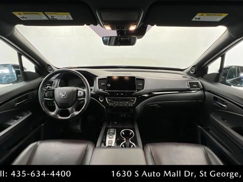 Used 2025 Honda Ridgeline Black Edition image 9