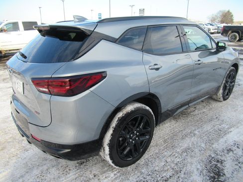 Certified 2024 Chevrolet Blazer RS w/ Driver Confidence II Package image 5