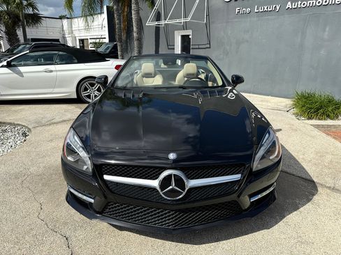 Used 2014 Mercedes-Benz SL 550 image 11