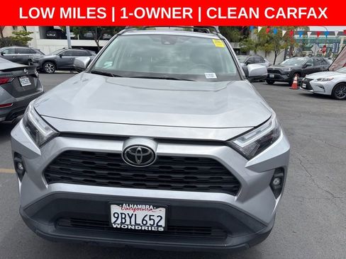 Used 2022 Toyota RAV4 XLE Premium FWD image 11