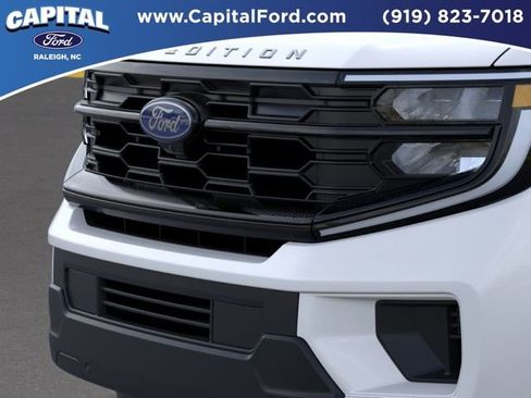 New 2026 Ford Expedition Active RWD image 17
