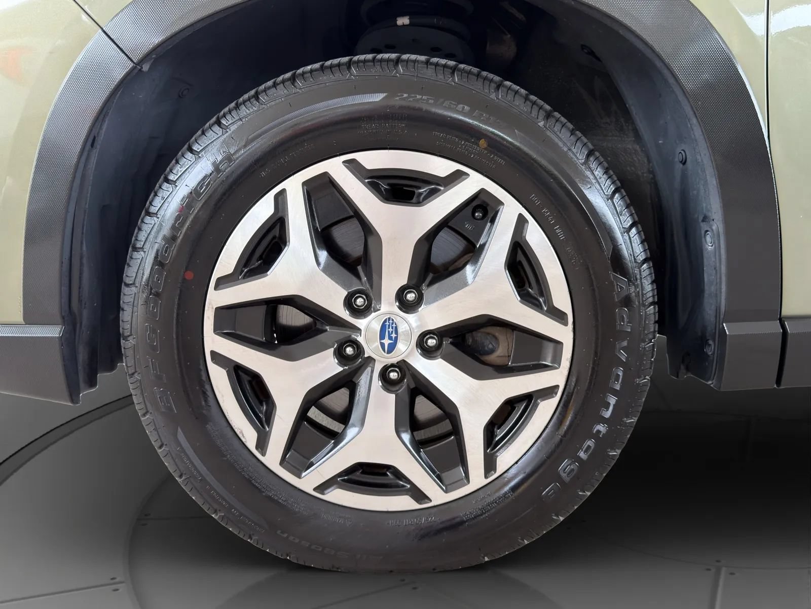 Used 2020 Subaru Forester Premium AWD/4WD image 21