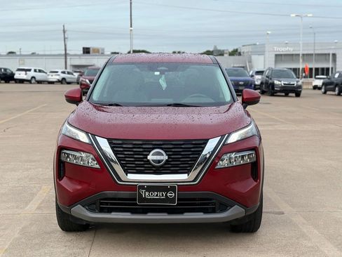 Used 2022 Nissan Rogue SV FWD image 5