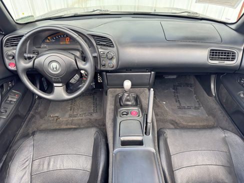 Used 2001 Honda S2000 image 11