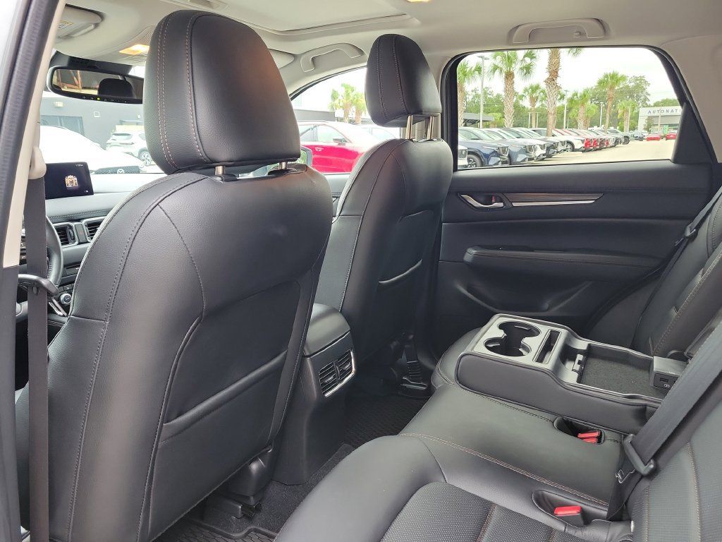 Used 2023 MAZDA CX-5 AWD 2.5 S w/ Premium Package image 18