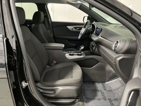 Used 2020 Chevrolet Blazer LT image 33