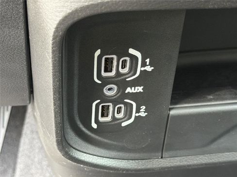 New 2026 RAM 2500 Tradesman AWD/4WD image 30