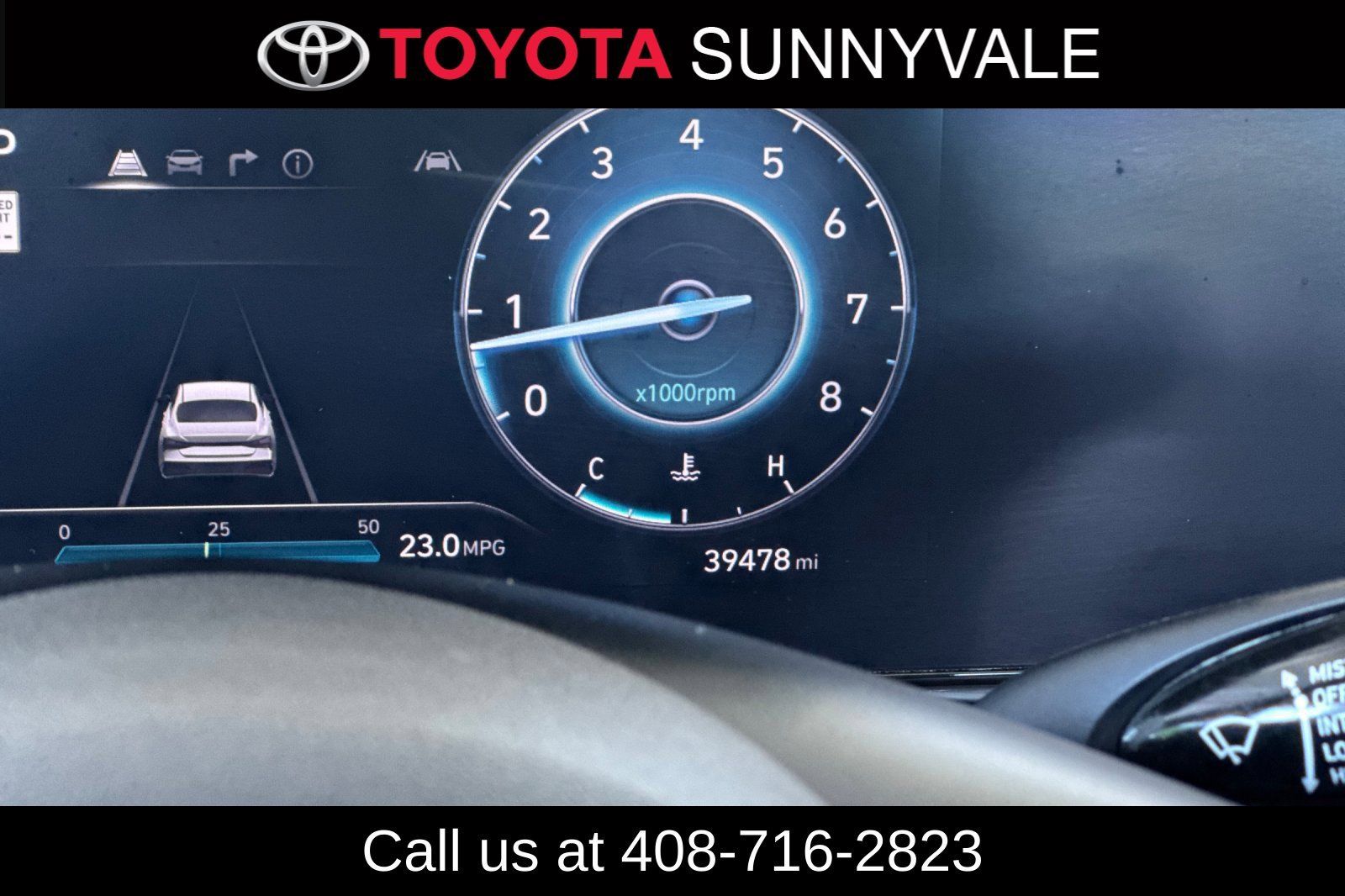 Used 2025 Hyundai Elantra Limited FWD image 29