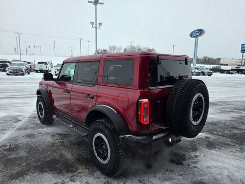 New 2025 Ford Bronco Badlands w/ Sasquatch Package AWD/4WD image 4