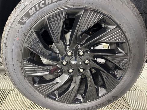 New 2025 Lincoln Navigator L Reserve w/ Jet Appearance Package image 35
