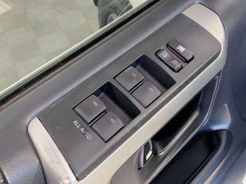Used 2013 Toyota 4Runner Limited image 10