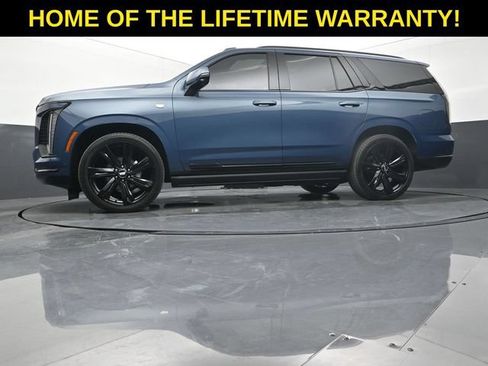 Used 2025 Cadillac Escalade Sport Platinum w/ LPO, Floor Liner Package AWD/4WD image 74