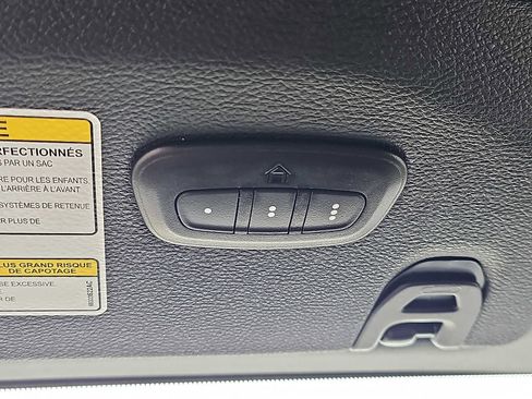 Used 2022 Jeep Wrangler Unlimited Sport w/ Sun And Sound Package image 26