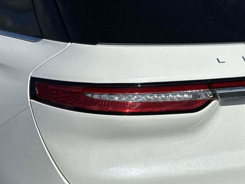 New 2026 Lincoln Corsair Premiere FWD image 41