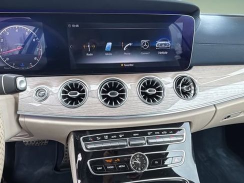 Used 2018 Mercedes-Benz E 400 4MATIC Cabriolet image 24