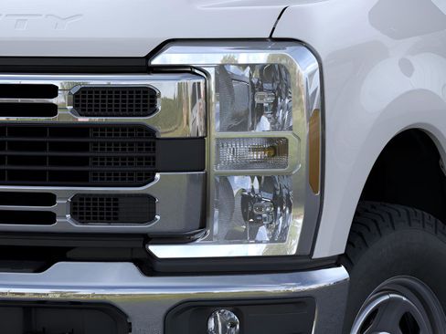 New 2026 Ford F350 XL w/ XL Chrome Package AWD/4WD image 18