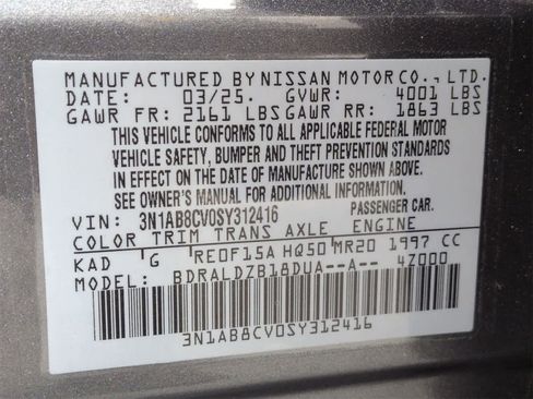 Used 2025 Nissan Sentra SV image 34