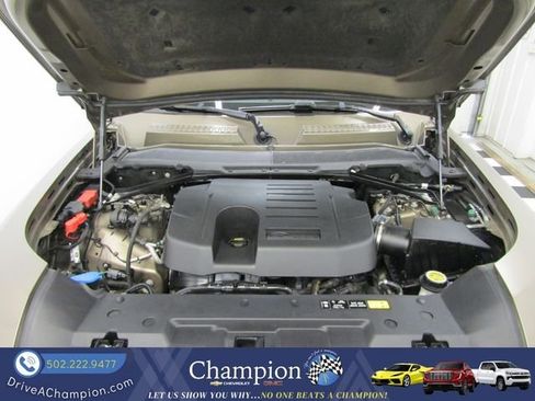 Used 2024 Land Rover Defender 110 X-Dynamic SE AWD/4WD image 51