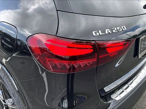 New 2026 Mercedes-Benz GLA 250 image 14