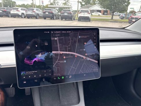 Used 2021 Tesla Model 3 Long Range AWD/4WD image 10