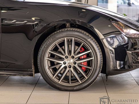 Used 2020 Maserati Ghibli image 10