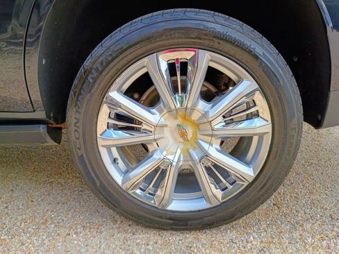 Used 2021 Chevrolet Tahoe High Country AWD/4WD image 22