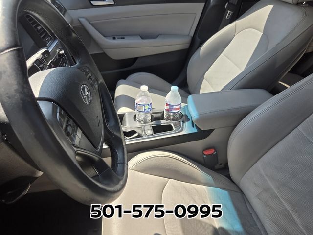 Used 2016 Hyundai Sonata Sport w/ Option Group 1V FWD image 9