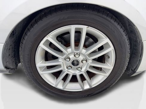 Used 2012 Land Rover Range Rover HSE AWD/4WD image 70