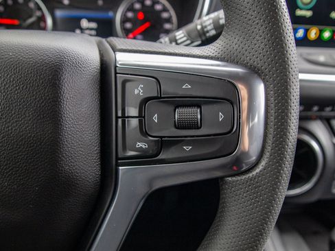 Used 2024 Chevrolet Blazer LT w/ Convenience Package FWD image 23
