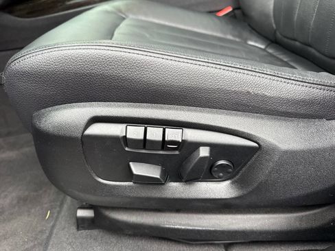 Used 2016 BMW X5 xDrive40e image 21