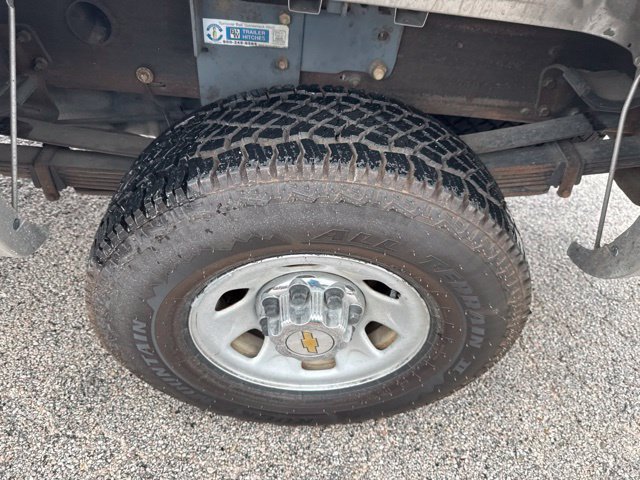 Used 2005 Chevrolet Silverado 3500 LS w/ Heavy-Duty Power Package AWD/4WD image 25