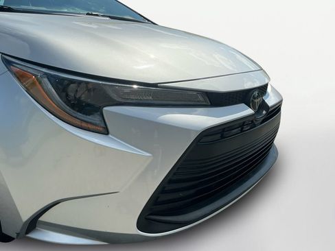 Used 2023 Toyota Corolla LE FWD image 22