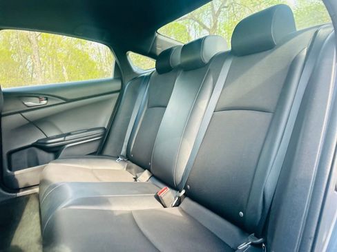 Used 2019 Honda Civic Sport image 29