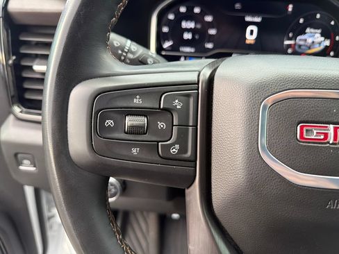 Used 2024 GMC Sierra 3500 AT4 w/ Technology Package AWD/4WD image 22